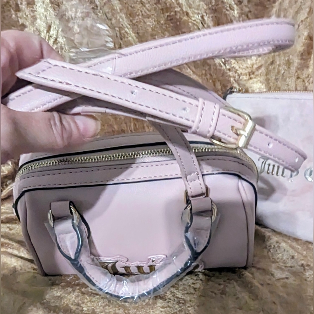 Juicy Couture Pink Cosmetic Bags Glossy Finish - Picture 4 of 13